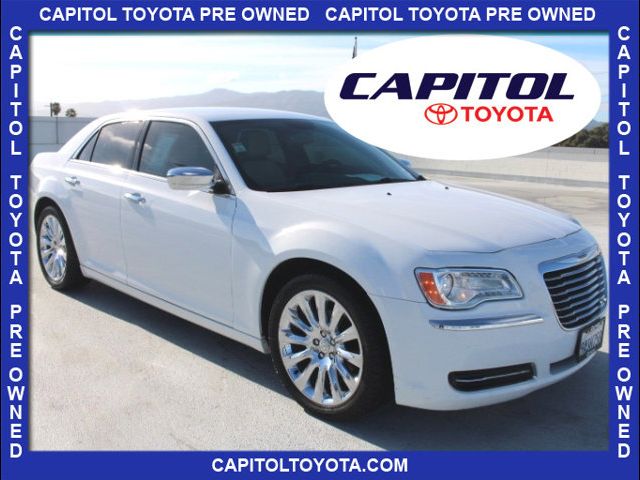 2014 Chrysler 300 Uptown Edition