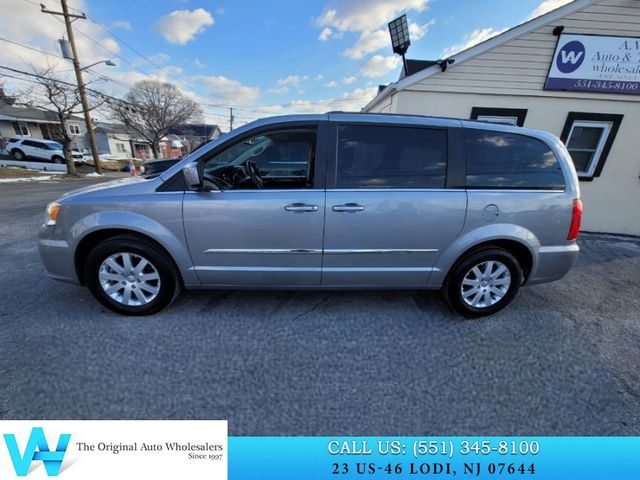 2014 Chrysler Town & Country Touring