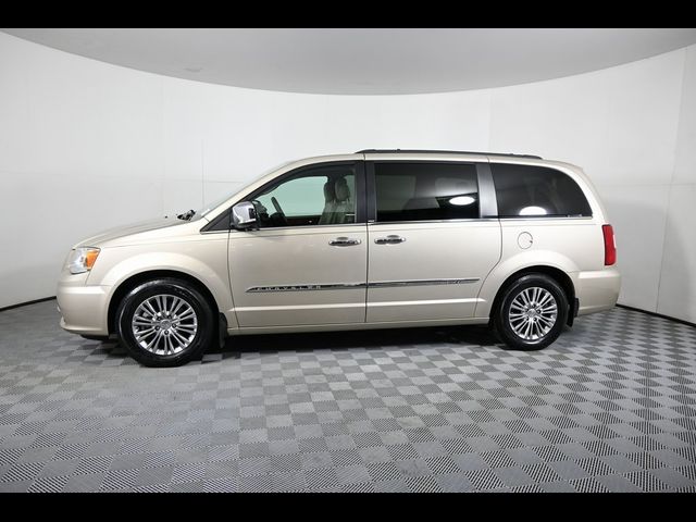 2014 Chrysler Town & Country Touring-L