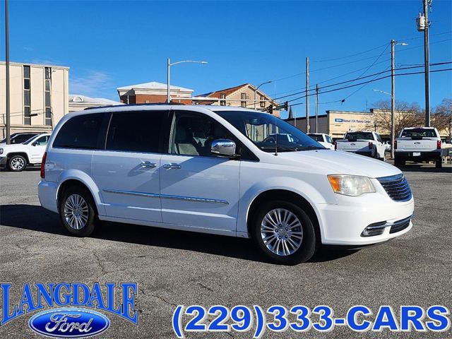 2014 Chrysler Town & Country Limited