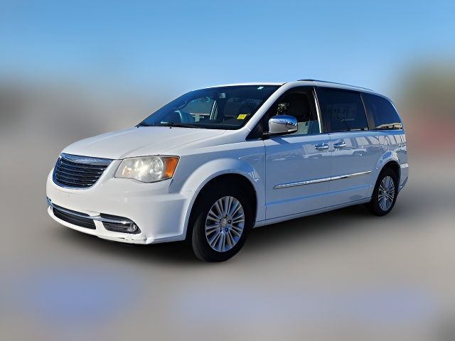 2014 Chrysler Town & Country Limited