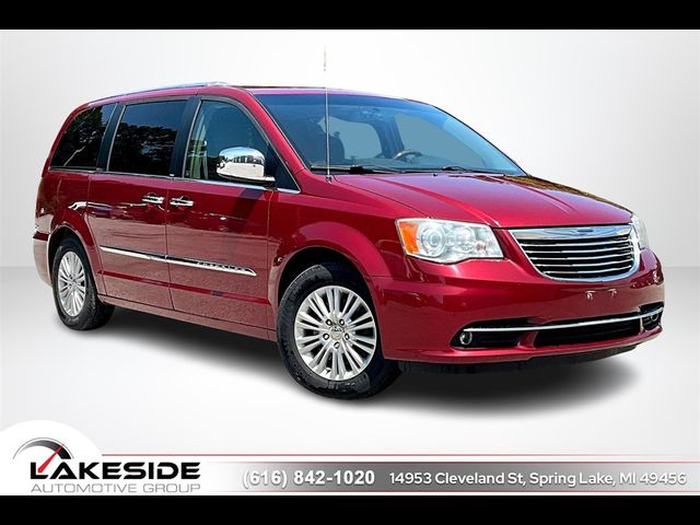 2014 Chrysler Town & Country Limited