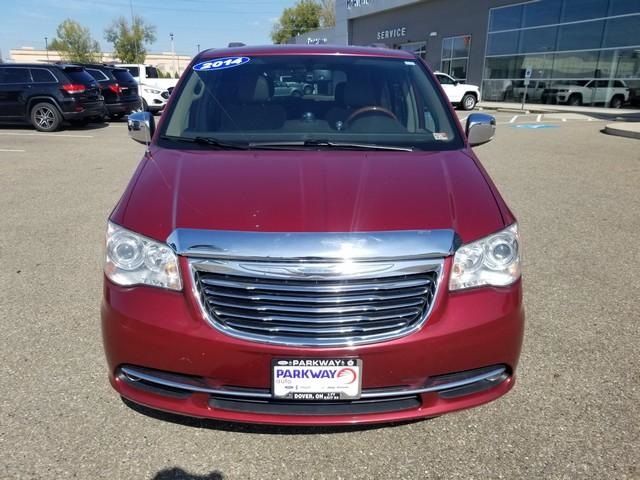 2014 Chrysler Town & Country Limited