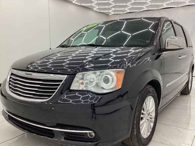 2014 Chrysler Town & Country Limited