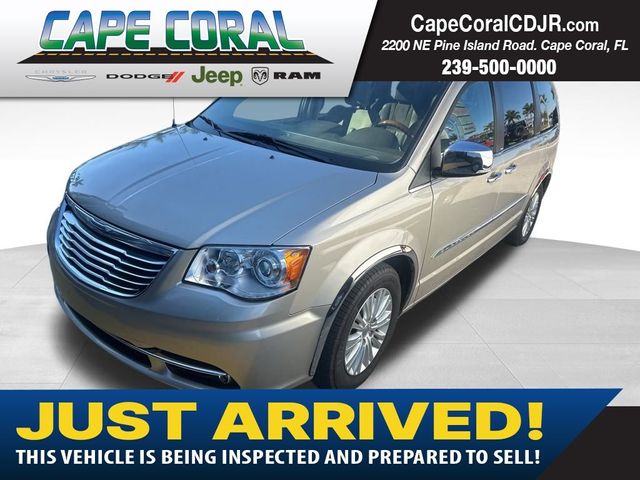 2014 Chrysler Town & Country Limited