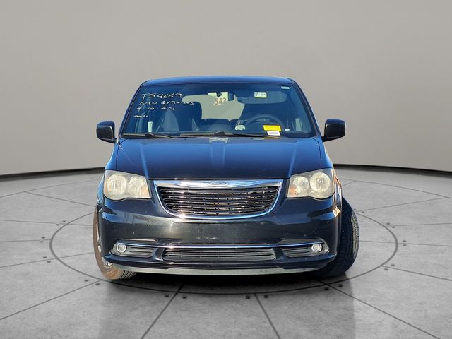 2014 Chrysler Town & Country S