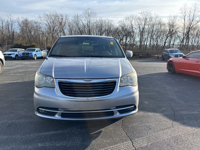 2014 Chrysler Town & Country S