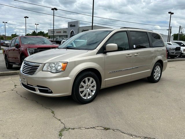 2014 Chrysler Town & Country Touring