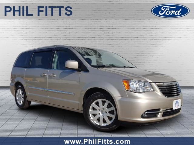 2014 Chrysler Town & Country Touring