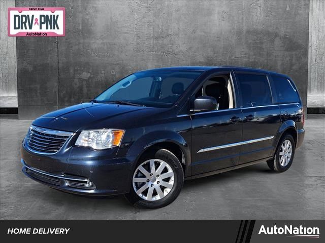 2014 Chrysler Town & Country Touring