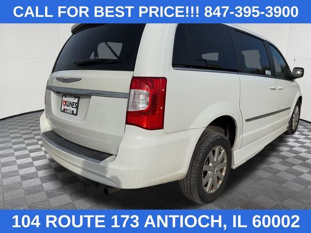 2014 Chrysler Town & Country Touring