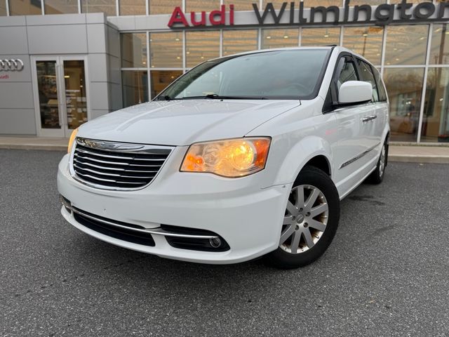 2014 Chrysler Town & Country Touring