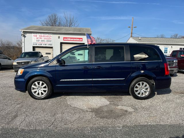 2014 Chrysler Town & Country Touring