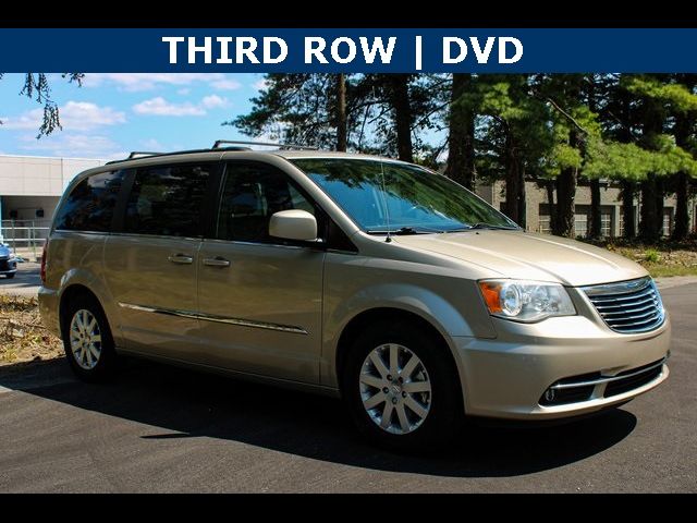 2014 Chrysler Town & Country Touring