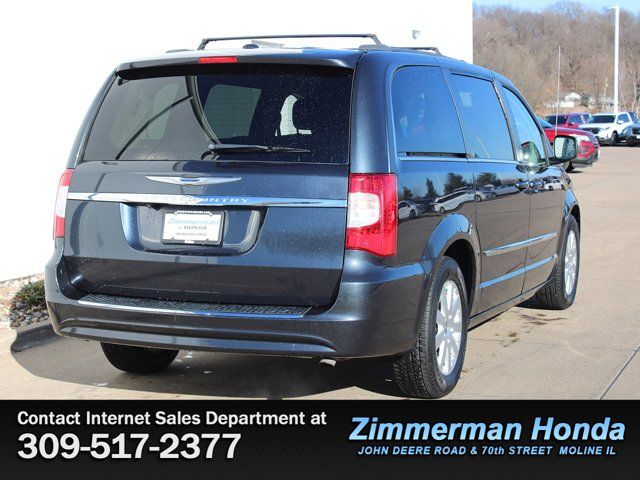 2014 Chrysler Town & Country Touring