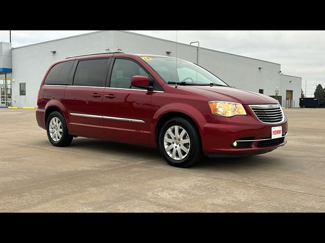 2014 Chrysler Town & Country Touring