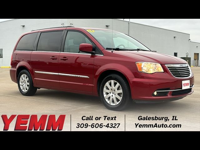 2014 Chrysler Town & Country Touring