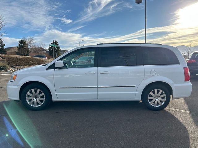 2014 Chrysler Town & Country Touring