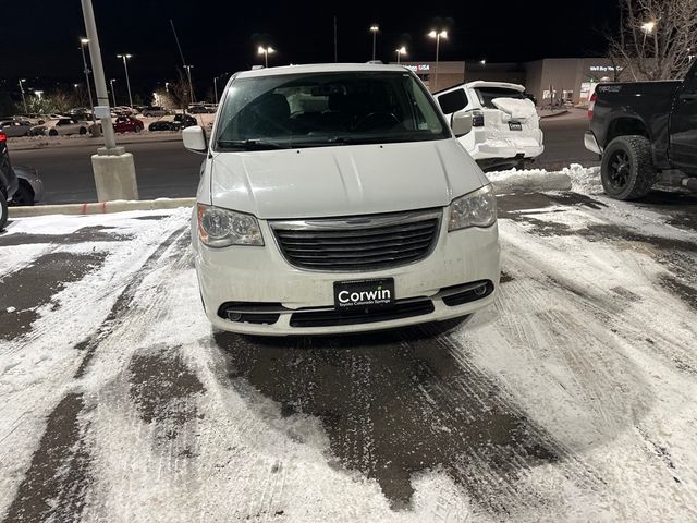 2014 Chrysler Town & Country Touring