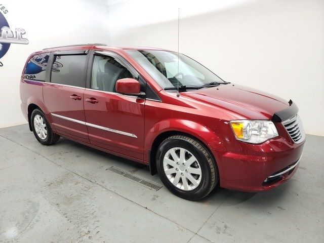 2014 Chrysler Town & Country Touring