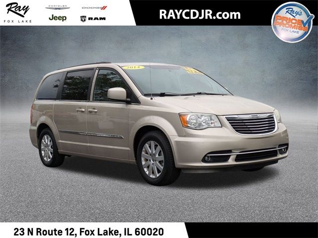 2014 Chrysler Town & Country Touring