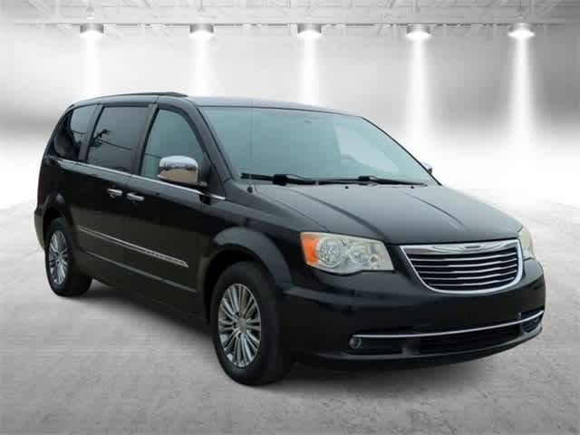 2014 Chrysler Town & Country Touring-L