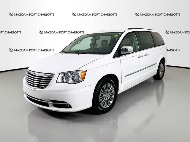 2014 Chrysler Town & Country Touring-L