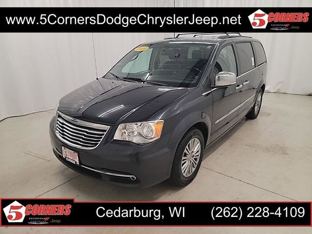 2014 Chrysler Town & Country Touring-L