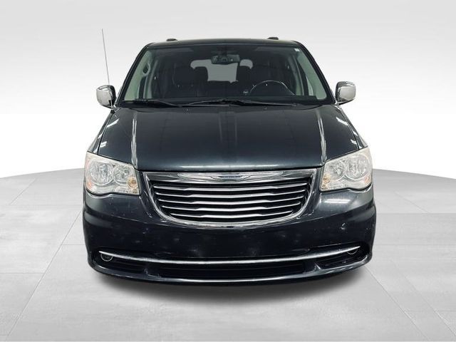 2014 Chrysler Town & Country Touring-L