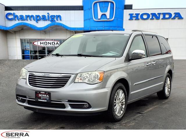 2014 Chrysler Town & Country Touring-L