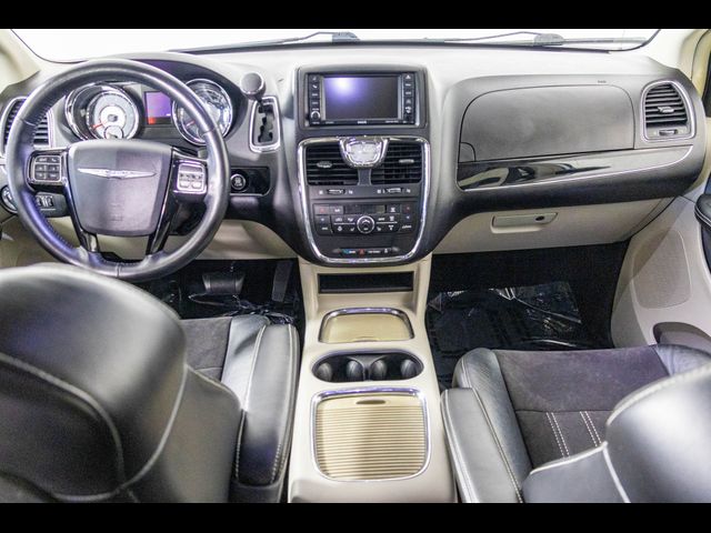 2014 Chrysler Town & Country Touring-L 30th Anniversary