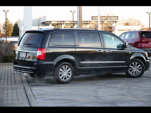 2014 Chrysler Town & Country Touring-L 30th Anniversary