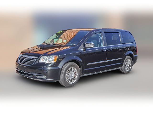 2014 Chrysler Town & Country Touring-L