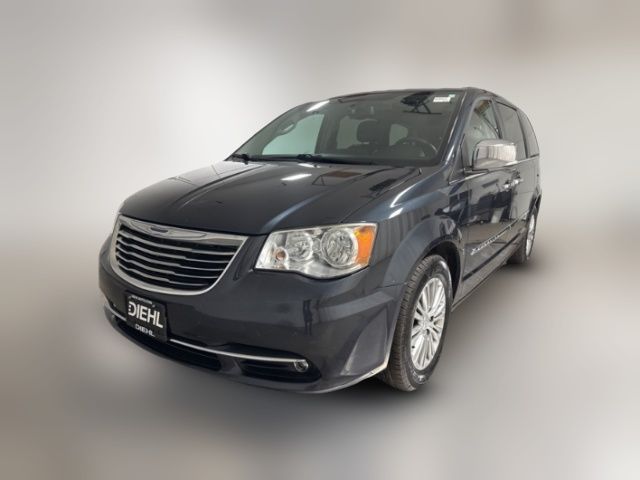 2014 Chrysler Town & Country Touring-L