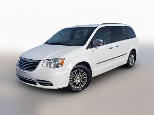 2014 Chrysler Town & Country Touring-L