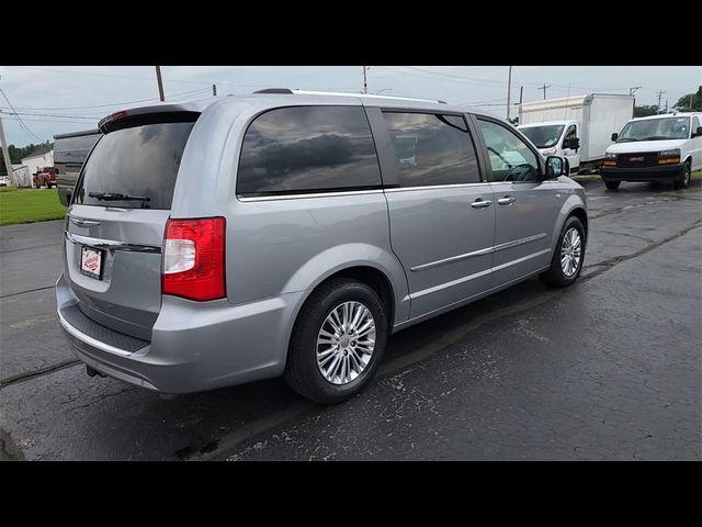 2014 Chrysler Town & Country Touring-L 30th Anniversary