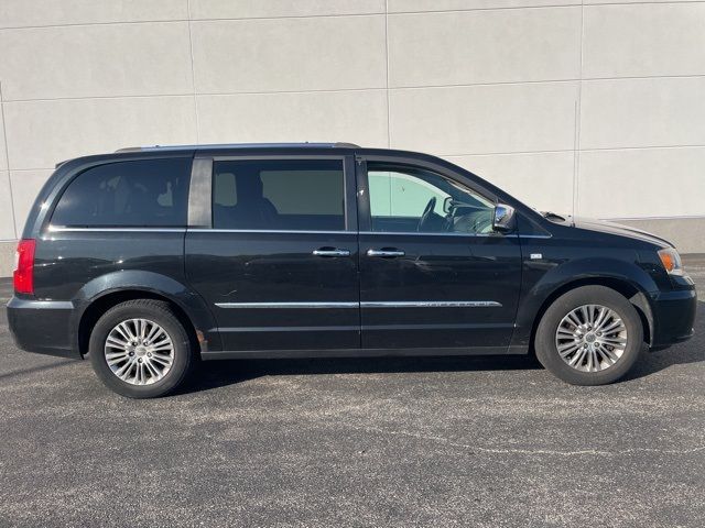 2014 Chrysler Town & Country Touring-L 30th Anniversary