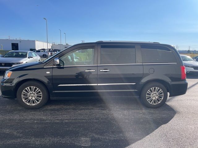 2014 Chrysler Town & Country Touring-L 30th Anniversary