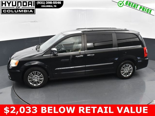 2014 Chrysler Town & Country Touring-L