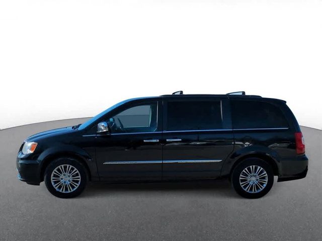2014 Chrysler Town & Country Touring-L