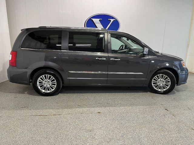 2014 Chrysler Town & Country Touring-L 30th Anniversary