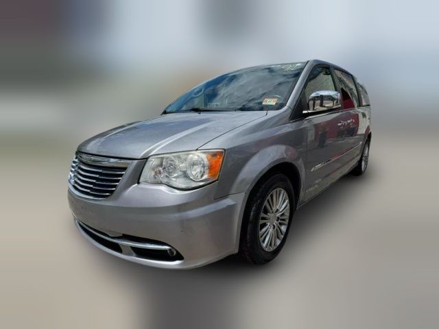 2014 Chrysler Town & Country Touring-L