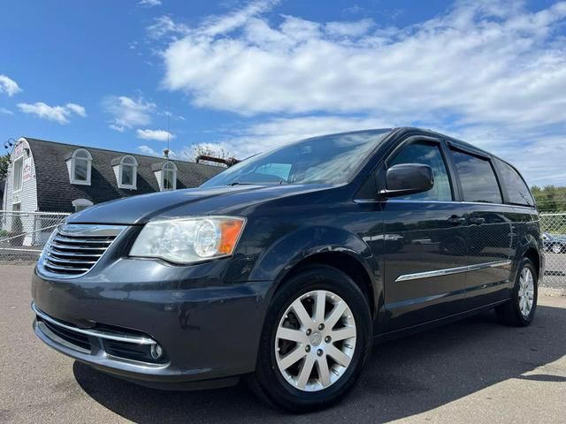 2014 Chrysler Town & Country Touring