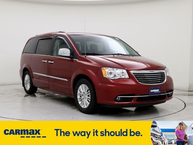 2014 Chrysler Town & Country Limited