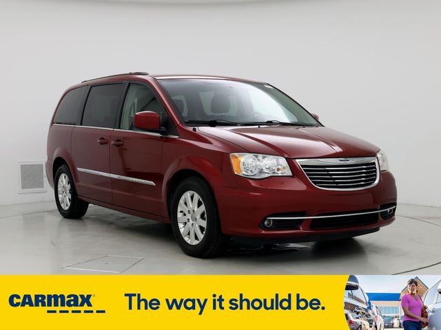 2014 Chrysler Town & Country Touring