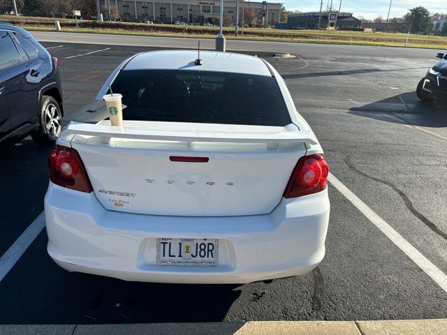 2014 Dodge Avenger SE