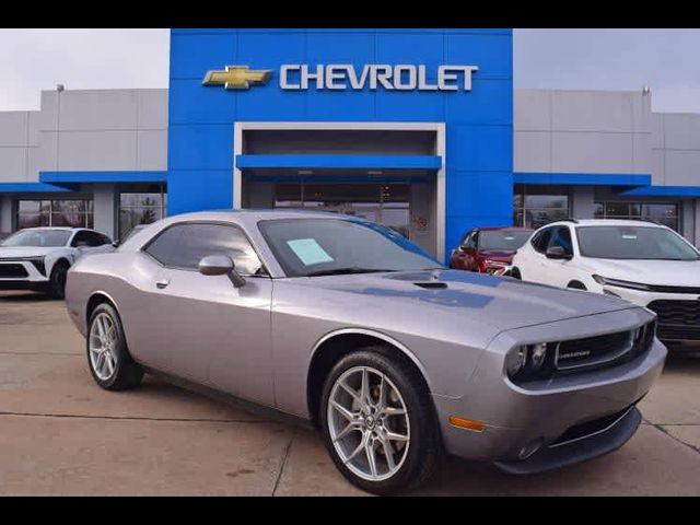 2014 Dodge Challenger SXT Plus