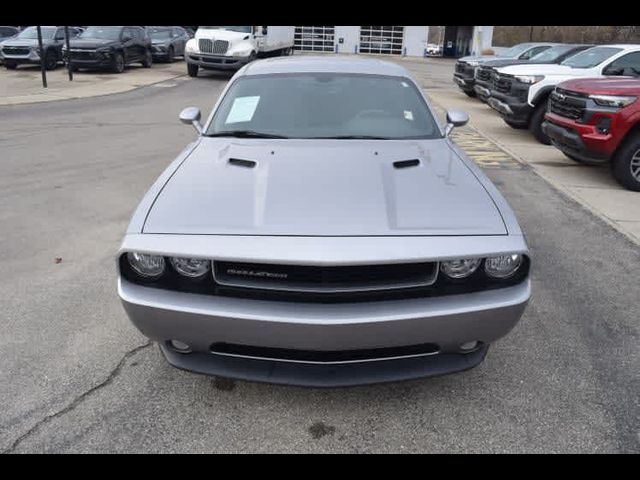 2014 Dodge Challenger SXT Plus