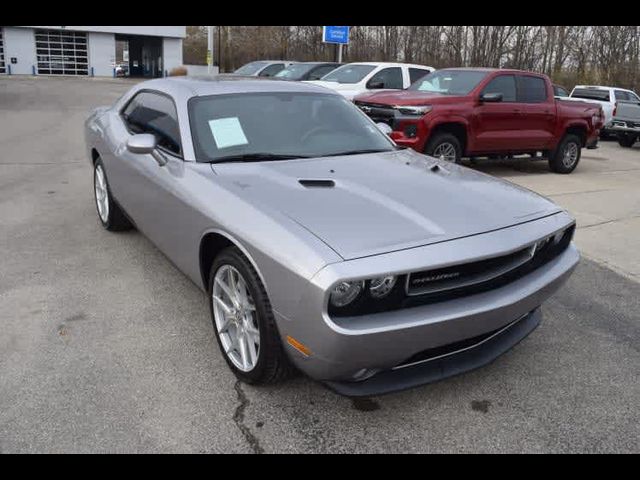 2014 Dodge Challenger SXT Plus