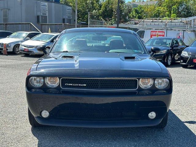 2014 Dodge Challenger SXT Plus